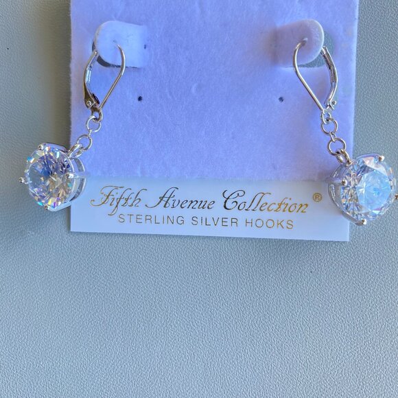 FAC Brillant Cut Cubic Zirconia Necklace & Earrings Set - Picture 4 of 10